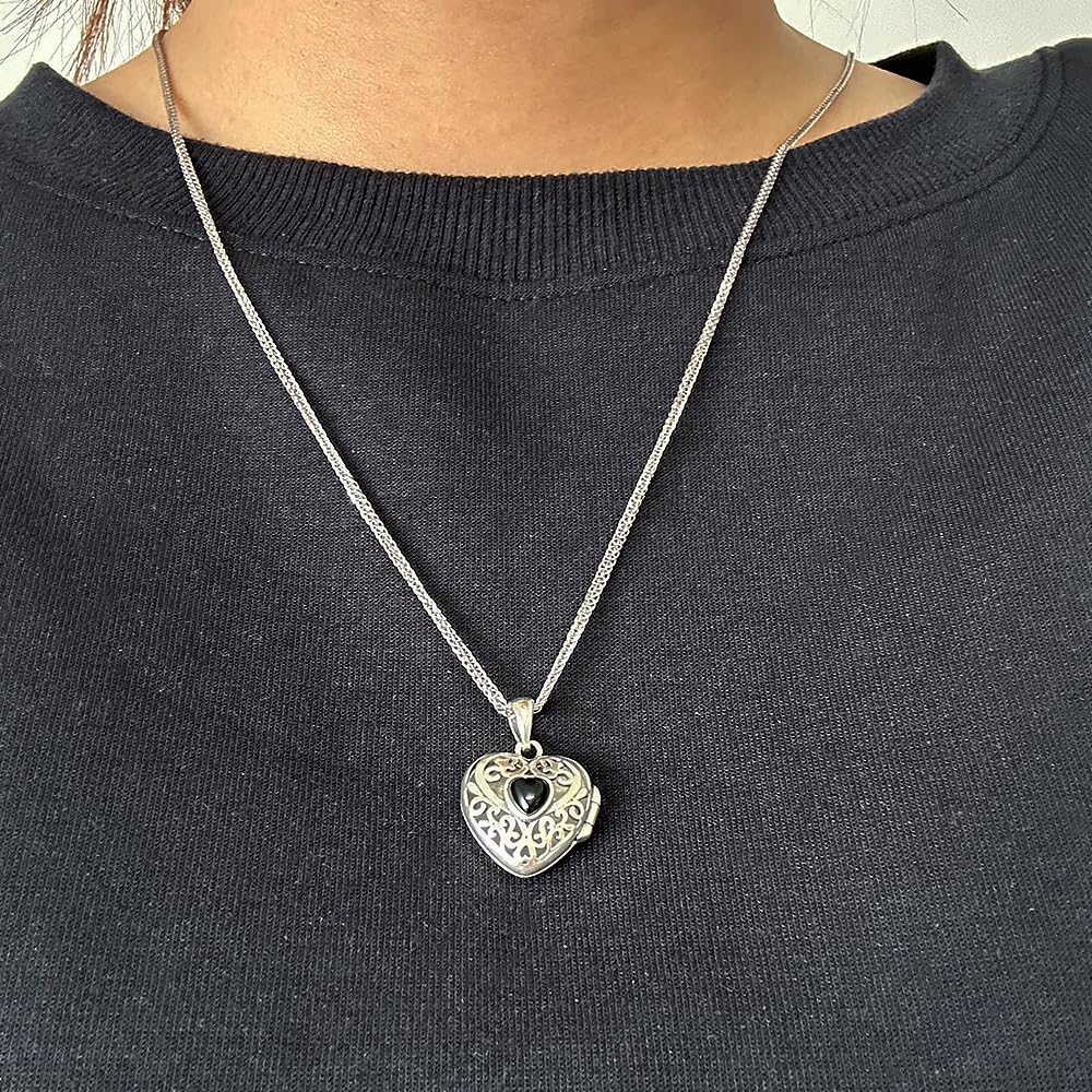 RogJewelry 925 Sterling Silver Antique Heart Shaped Locket Pendant with Natural Agate Photo Lockets that Hold Picture Aromatherapy Jewerly