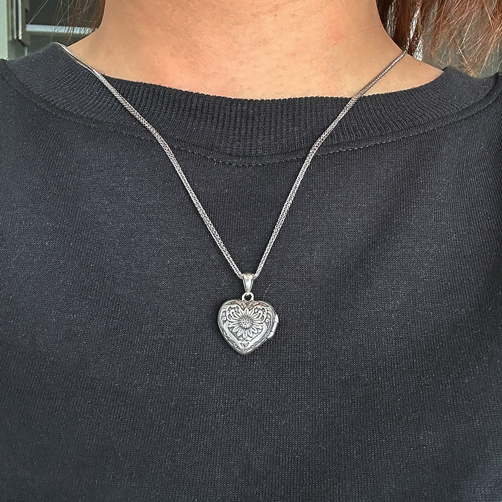 RogJewelry 925 Sterling Silver Antique Heart Shaped Locket Pendant with Natural Agate Photo Lockets that Hold Picture Aromatherapy Jewerly